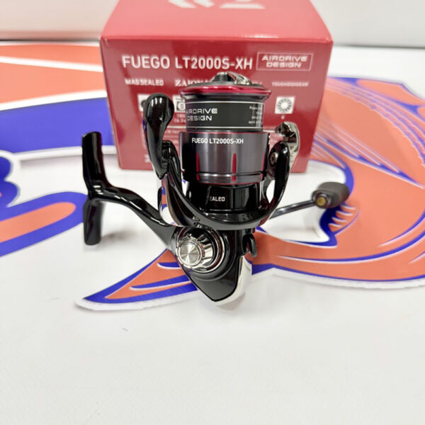 CARRETE DE SPINNING DAIWA FUEGO LT 2023 2000S XH