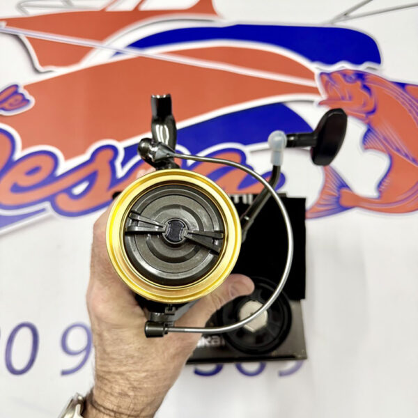 CARRETE DE SURFCASTING AKAMI VELAM - Imagen 7