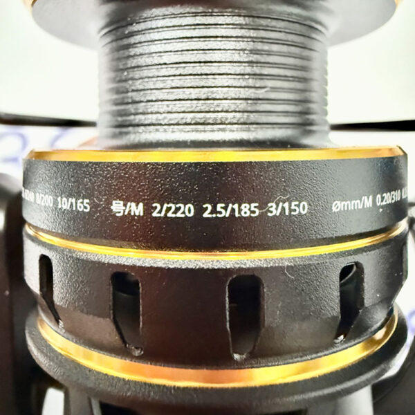 CARRETE DE SPINNING OKUMA CEYMAR SW-X 3000HA HIGH SPEED - Imagen 4