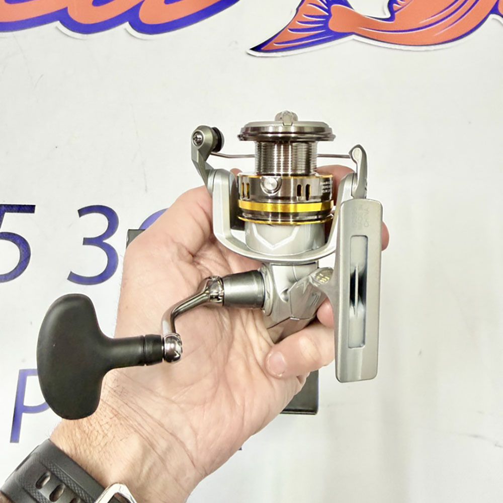 CARRETE DE SPINNING OKUMA AVENGER B 3000B - Imagen 3