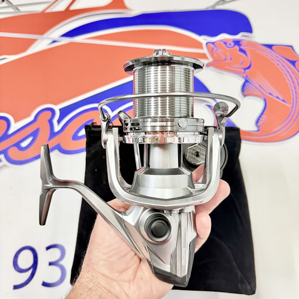 CARRETE DE SURFCASTING AKAMI CHIKARA - Imagen 6