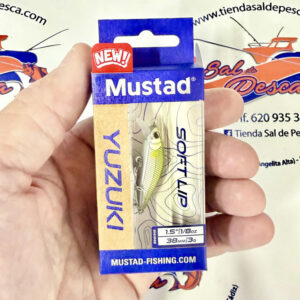 MUESTRA DE SPINNING MUSTAD YUZUKI 3,8CM. 3GR. COLOR 004