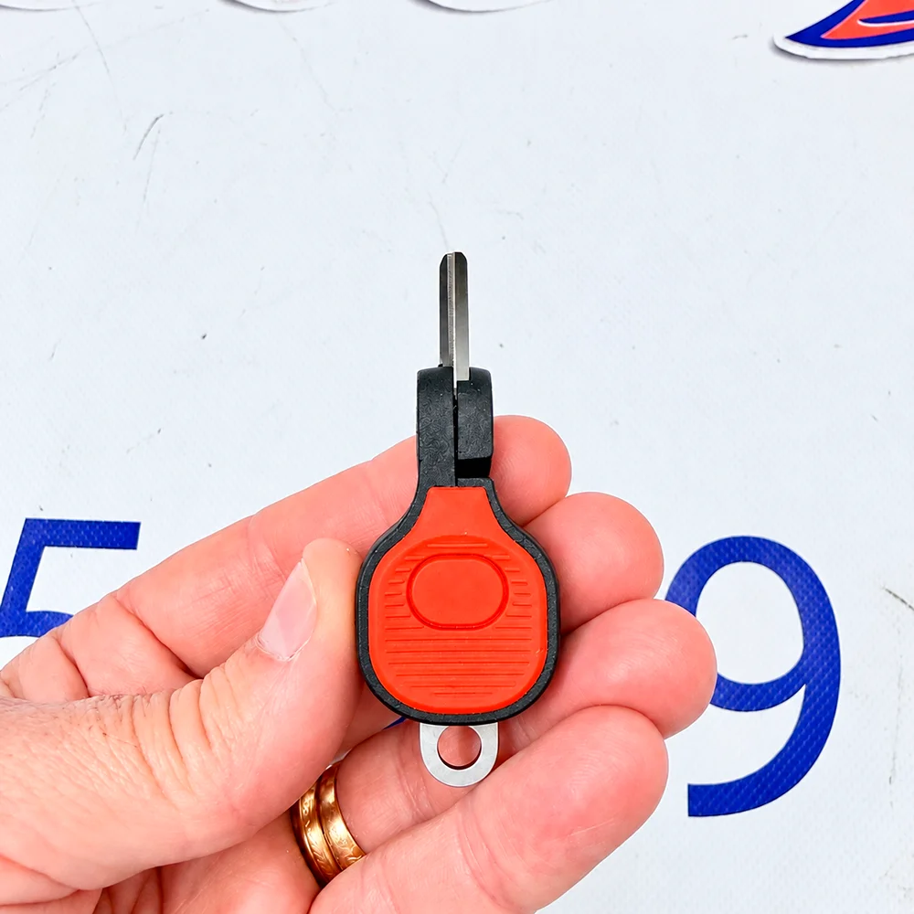 TIJERA HART BUTTON COMPACTA